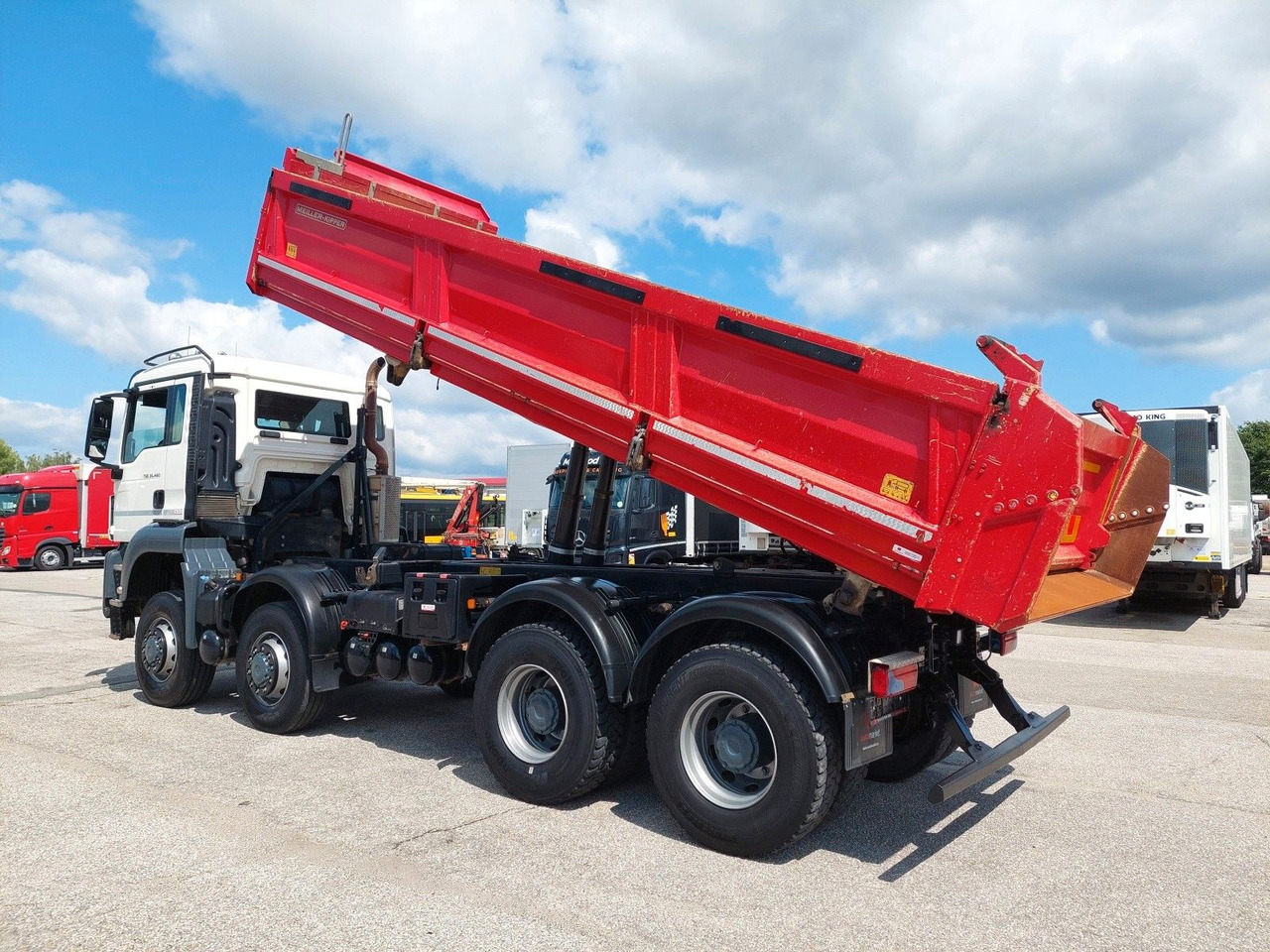 MAN TGS 35.460 BB Meiller Bordmatik 8x6 - Camión volquete: foto 3 MAN TGS 35.460 BB Meiller Bordmatik 8x6 - Camión volquete: foto 3