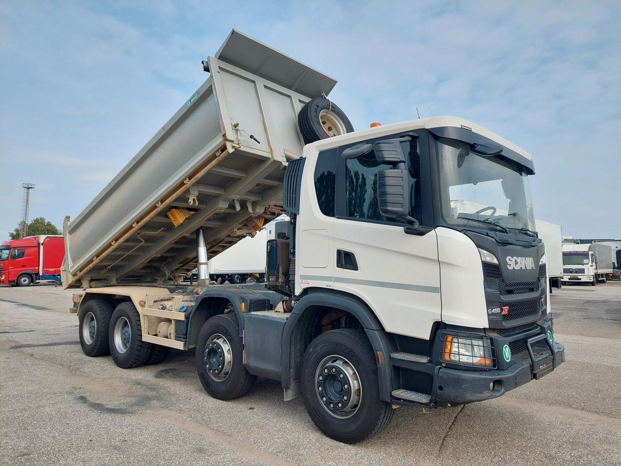 Scania G 450 B8X4HZ 8x4 Bordmatik - Camión volquete: foto 2 Scania G 450 B8X4HZ 8x4 Bordmatik - Camión volquete: foto 2