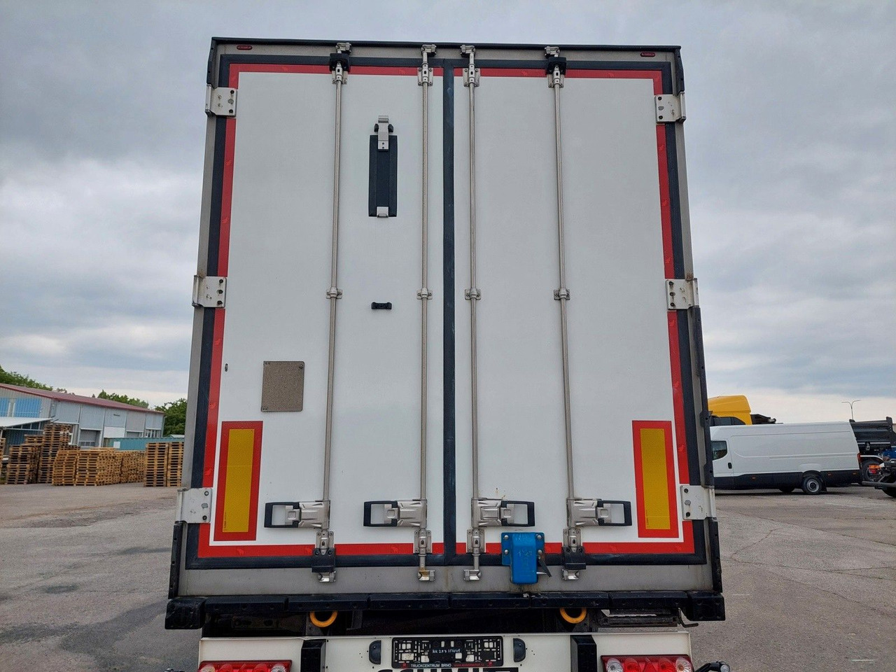 Schmitz Cargobull SKO24 ThermoKing SLXi 300 - 4676 Motorstunden - Semirremolque frigorífico: foto 5 Schmitz Cargobull SKO24 ThermoKing SLXi 300 - 4676 Motorstunden - Semirremolque frigorífico: foto 5