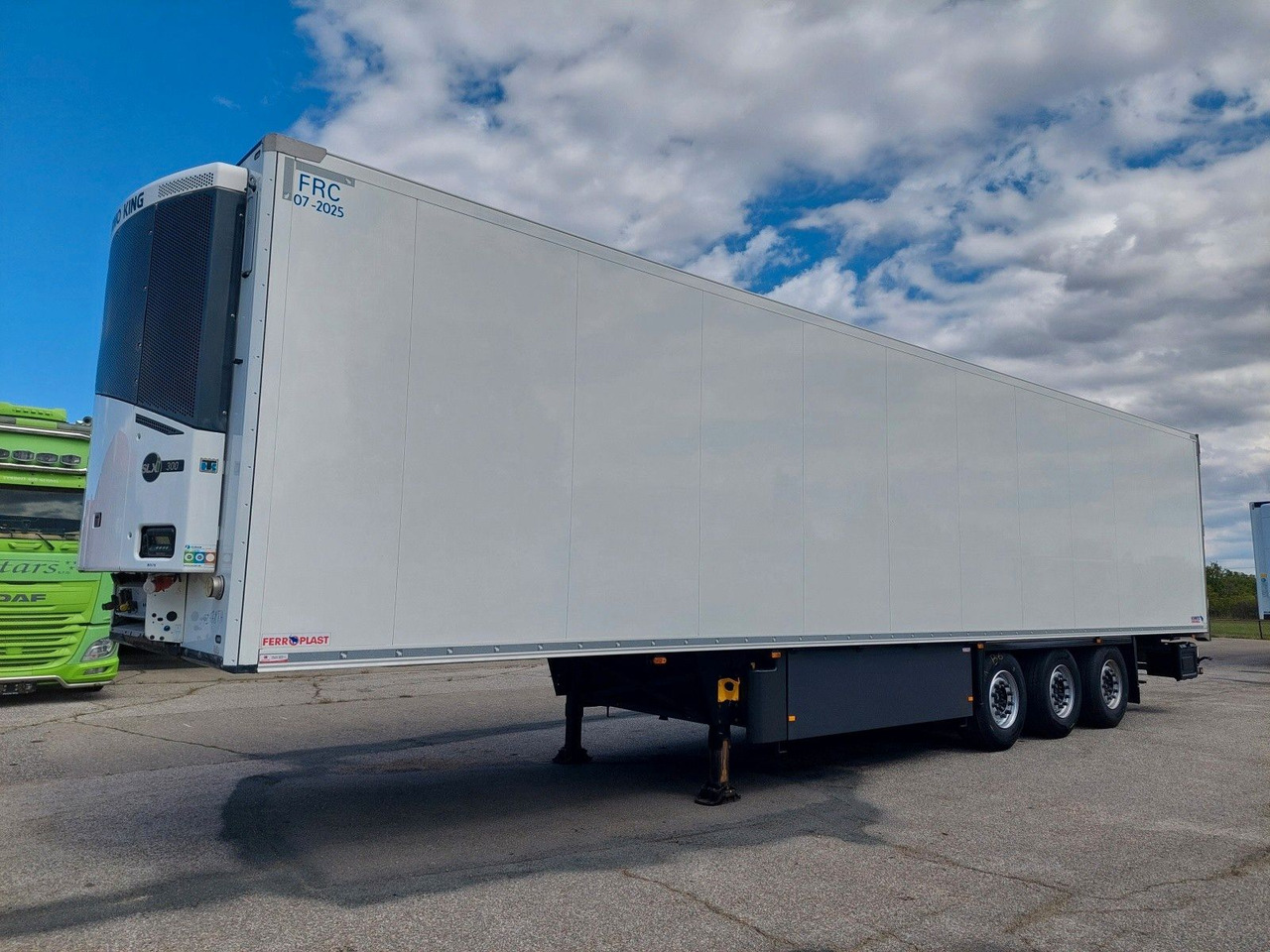 Schmitz Cargobull SKO24 ThermoKing SLXi 300 - Semirremolque frigorífico: foto 1 Schmitz Cargobull SKO24 ThermoKing SLXi 300 - Semirremolque frigorífico: foto 1