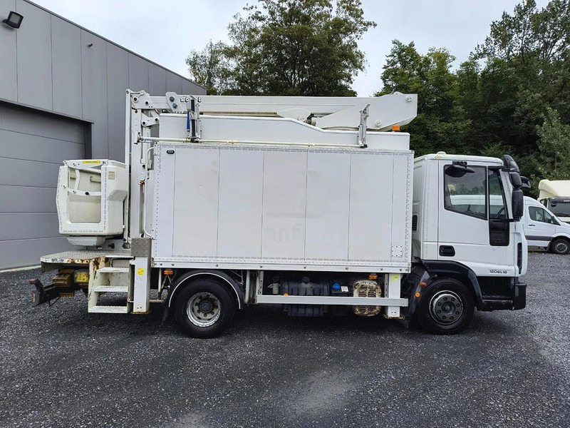 Iveco EuroCargo 120 120E18 + COMET 151TAL (15 m) - Camión: foto 3 Iveco EuroCargo 120 120E18 + COMET 151TAL (15 m) - Camión: foto 3