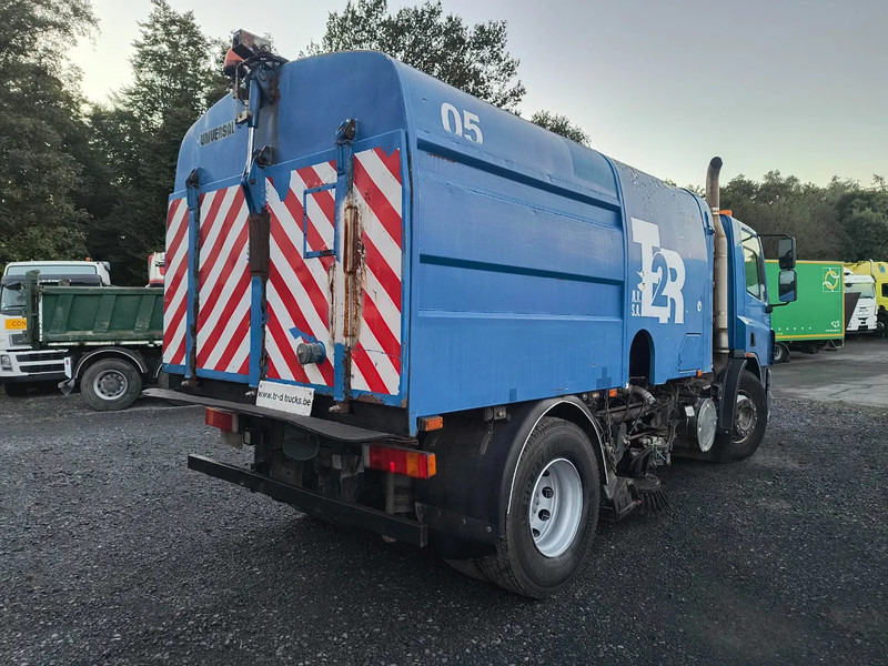 DAF CF 75.250 DRIVING CONDITION - SWEEPER NEEDS REPAIRMENT - Barredora vial: foto 5 DAF CF 75.250 DRIVING CONDITION - SWEEPER NEEDS REPAIRMENT - Barredora vial: foto 5
