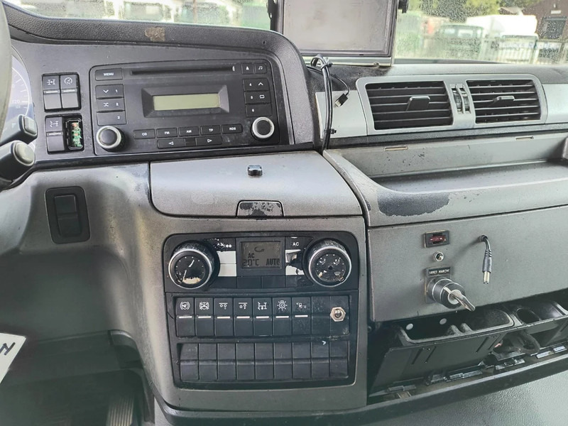 Camión cisterna MAN TGS 33.400 ECOVRAC 8X4 - RETARDER: foto 10