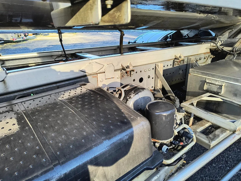 Camión cisterna para transporte de leche Mercedes-Benz Actros 2536 15500L INSULATED INOX TANK - 1 COMP: foto 15