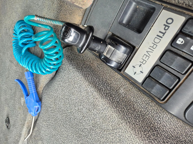 Camión volquete Renault Kerax 380 DXI - EURO 5 - TIPPER - BIG AXLES: foto 15 Camión volquete Renault Kerax 380 DXI - EURO 5 - TIPPER - BIG AXLES: foto 15