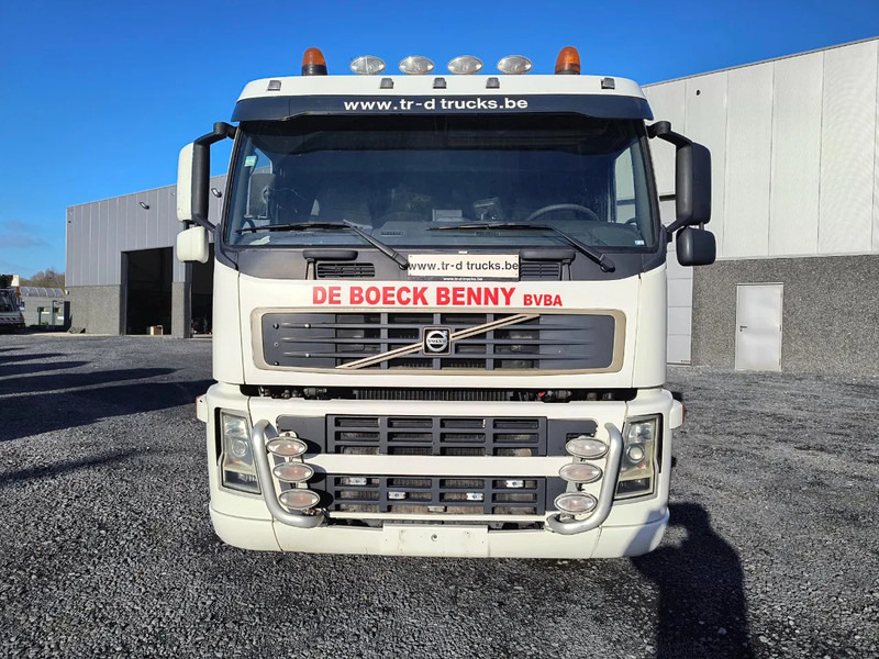 Volvo FM 300 14000L FUEL/CARBURANT - 4 COMP - Camión cisterna: foto 2 Volvo FM 300 14000L FUEL/CARBURANT - 4 COMP - Camión cisterna: foto 2