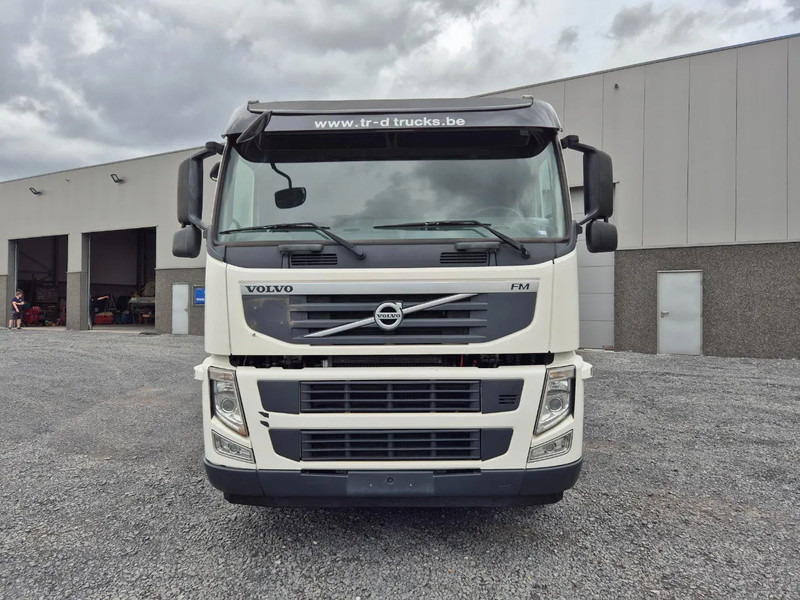 Volvo FM 410 19500L FUEL / CARBURANT - 4 COMP - Camión cisterna: foto 2 Volvo FM 410 19500L FUEL / CARBURANT - 4 COMP - Camión cisterna: foto 2