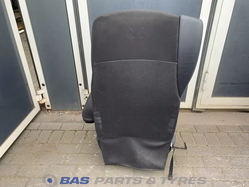 DAF CF Euro 6 - Asiento para Camión: foto 3 DAF CF Euro 6 - Asiento para Camión: foto 3