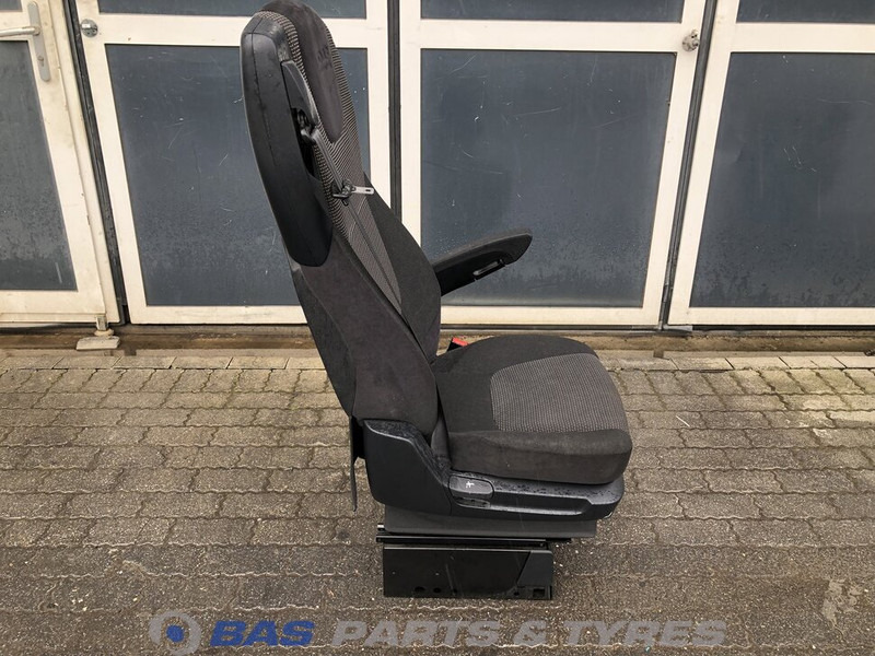 DAF XF106 Bijrijdersstoel DAF 1844380 - Asiento para Camión: foto 4 DAF XF106 Bijrijdersstoel DAF 1844380 - Asiento para Camión: foto 4