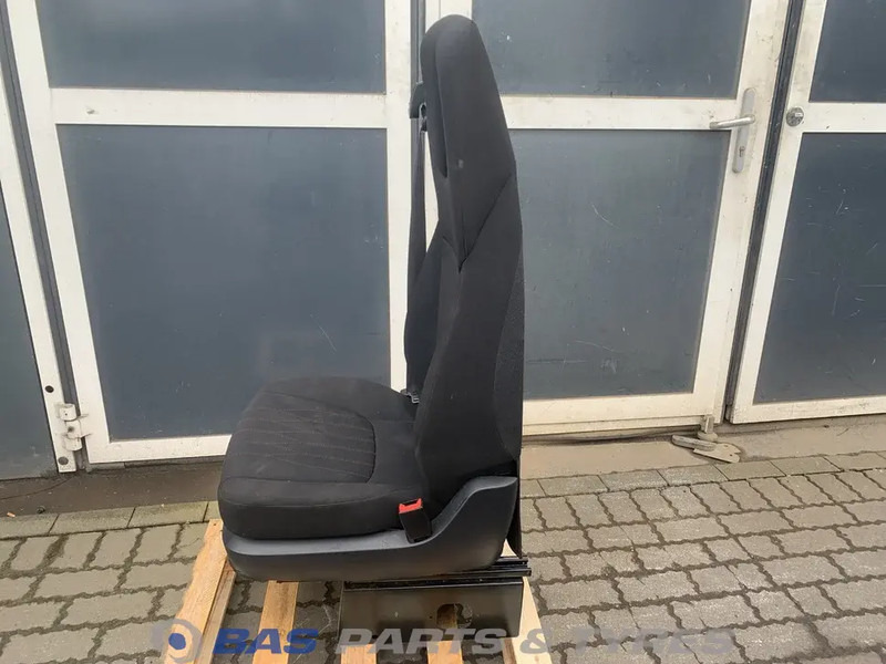 DAF XF106 Bijrijdersstoel DAF 2104602 - Asiento para Camión: foto 2 DAF XF106 Bijrijdersstoel DAF 2104602 - Asiento para Camión: foto 2