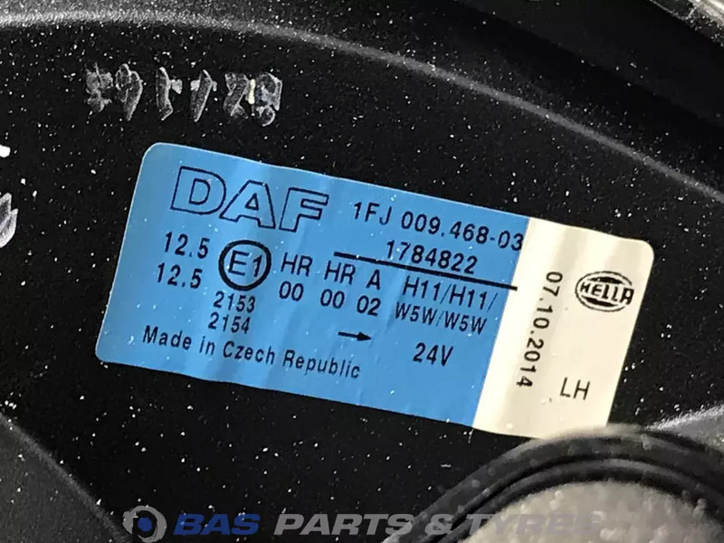 DAF XF106 Daklicht DAF 1682976 - Luz/ Iluminación para Camión: foto 3 DAF XF106 Daklicht DAF 1682976 - Luz/ Iluminación para Camión: foto 3