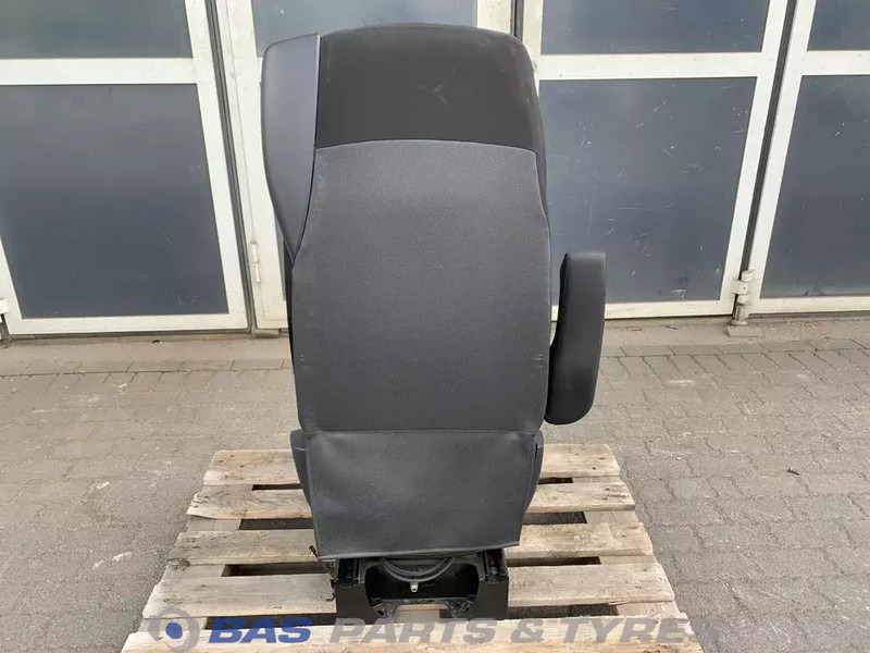 DAF XF106 - Asiento para Camión: foto 3 DAF XF106 - Asiento para Camión: foto 3