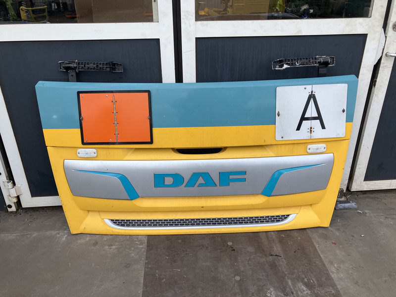 DAF XF106 - Parrilla para Camión: foto 2 DAF XF106 - Parrilla para Camión: foto 2