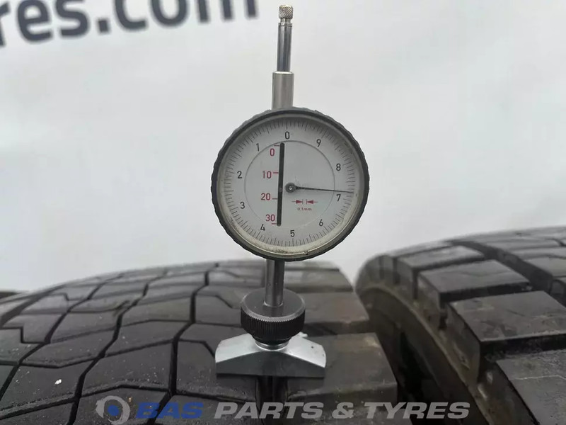 Evergreen Evergreen 315/70R22.5 LineRoute EDL11 156/150 M+S 3PMSF gebruikte set - Neumático para Camión: foto 3 Evergreen Evergreen 315/70R22.5 LineRoute EDL11 156/150 M+S 3PMSF gebruikte set - Neumático para Camión: foto 3