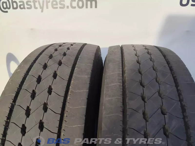 Goodyear Goodyear 315/70R22.5 156/150 M+S 3PMSF gebruikte set - Neumático para Camión: foto 2 Goodyear Goodyear 315/70R22.5 156/150 M+S 3PMSF gebruikte set - Neumático para Camión: foto 2