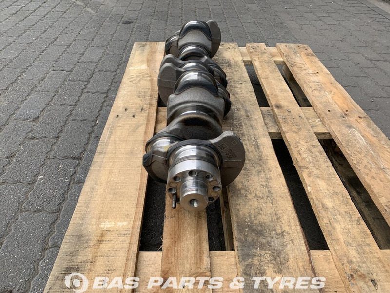 Mercedes-Benz Krukas Mercedes A 936 030 10 01 - Cigüeñal para Camión: foto 2 Mercedes-Benz Krukas Mercedes A 936 030 10 01 - Cigüeñal para Camión: foto 2