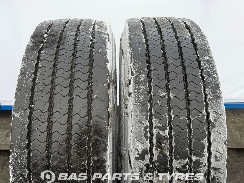 Pirelli - Neumático para Camión: foto 2 Pirelli - Neumático para Camión: foto 2
