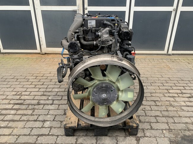 Renault D-Serie - Motor para Camión: foto 2 Renault D-Serie - Motor para Camión: foto 2