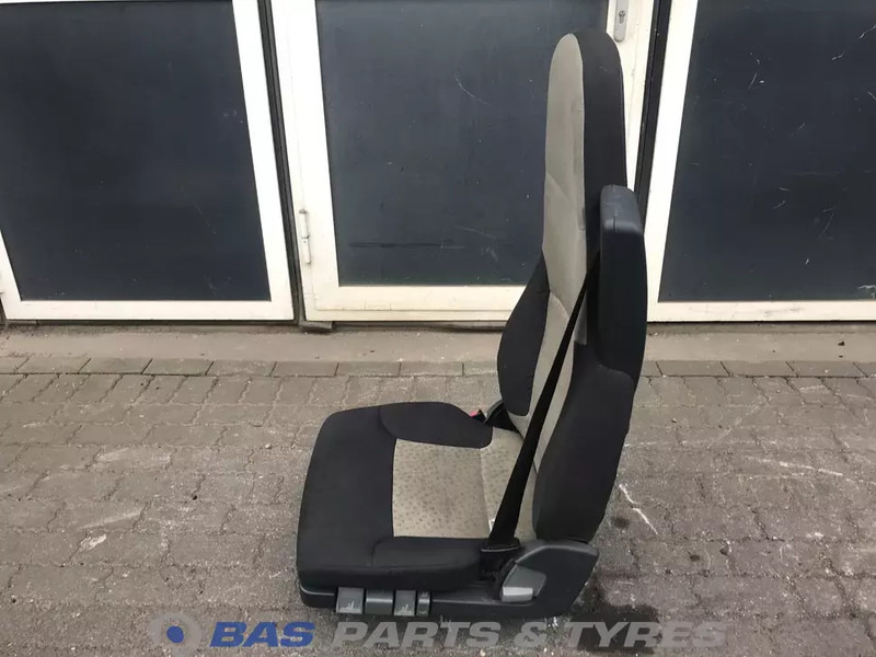 Renault Premium (Meerdere types) Bestuurdersstoel Renault 7422289046 - Asiento para Camión: foto 2 Renault Premium (Meerdere types) Bestuurdersstoel Renault 7422289046 - Asiento para Camión: foto 2