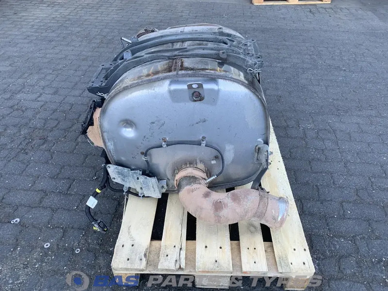 Renault Uitlaatdemper Renault 7422495990 - Silenciador para Camión: foto 2 Renault Uitlaatdemper Renault 7422495990 - Silenciador para Camión: foto 2