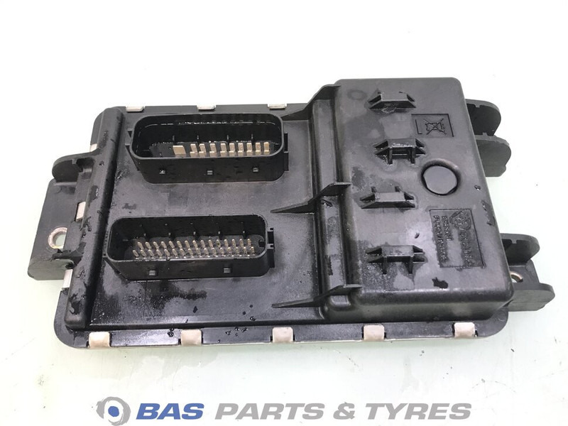 Scania Regeleenheid GSC1 Scania 2740414 - Sistema eléctrico para Camión: foto 1 Scania Regeleenheid GSC1 Scania 2740414 - Sistema eléctrico para Camión: foto 1