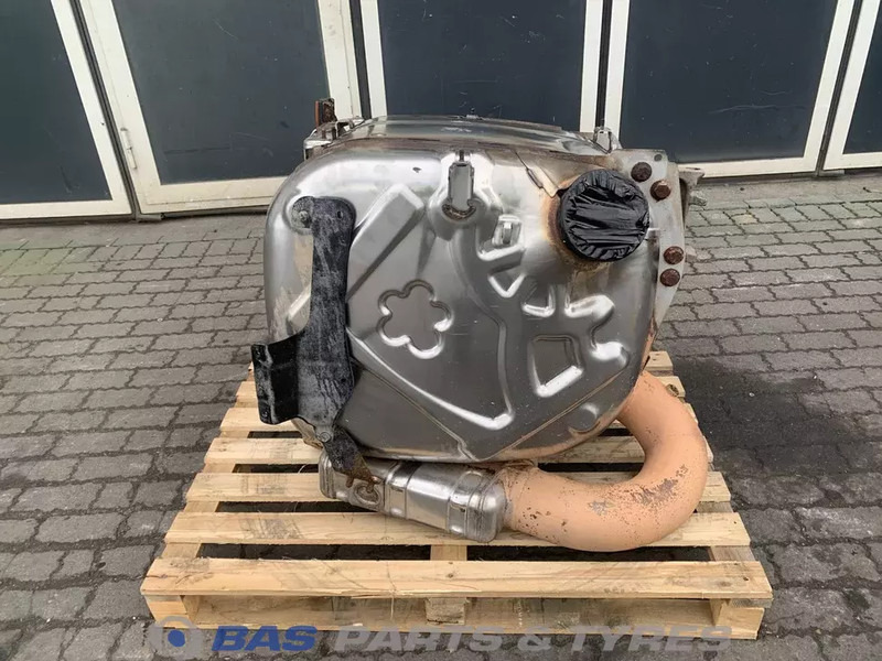 Scania Uitlaatdemper Scania 2521074 - Silenciador/ Sistema de escape para Camión: foto 3 Scania Uitlaatdemper Scania 2521074 - Silenciador/ Sistema de escape para Camión: foto 3