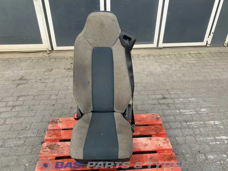 Volvo FE Euro 6 - Asiento para Camión: foto 1 Volvo FE Euro 6 - Asiento para Camión: foto 1