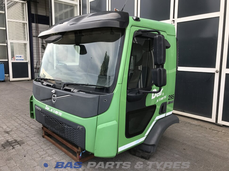 Volvo FE - Cabina e interior para Camión: foto 1 Volvo FE - Cabina e interior para Camión: foto 1