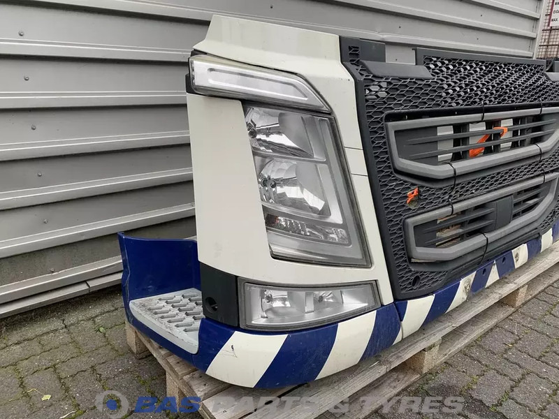 Volvo FH4 - Parachoques para Camión: foto 3 Volvo FH4 - Parachoques para Camión: foto 3
