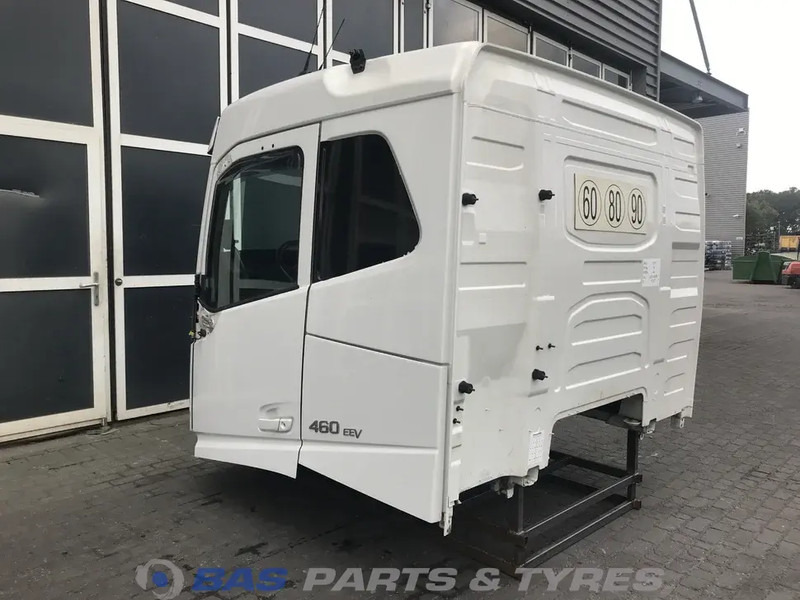 Volvo FH4 Volvo Sleeper Cab L2H1 82271553 - Cabina e interior para Camión: foto 4 Volvo FH4 Volvo Sleeper Cab L2H1 82271553 - Cabina e interior para Camión: foto 4