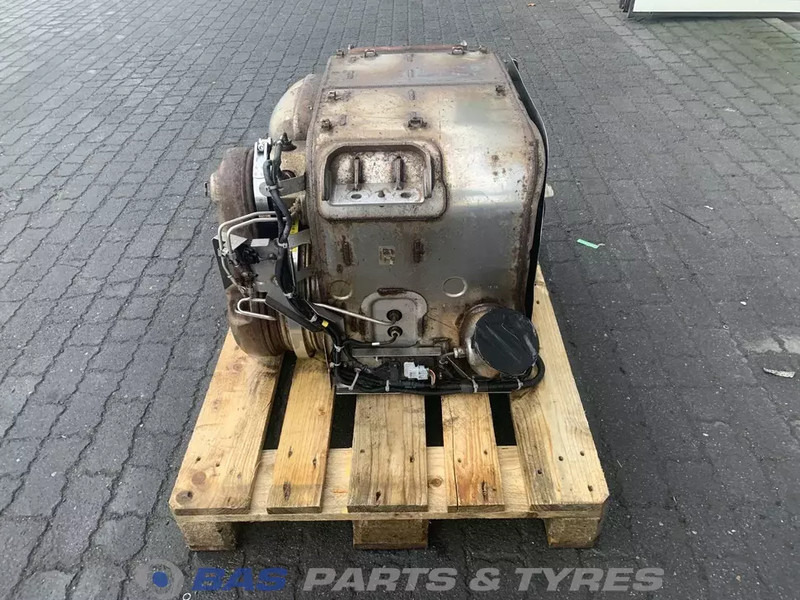 Volvo Uitlaatdemper Volvo 21750081 - Silenciador para Camión: foto 2 Volvo Uitlaatdemper Volvo 21750081 - Silenciador para Camión: foto 2