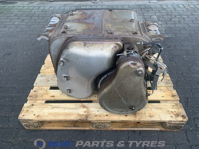 Volvo Uitlaatdemper Volvo 21750081 - Silenciador para Camión: foto 1 Volvo Uitlaatdemper Volvo 21750081 - Silenciador para Camión: foto 1