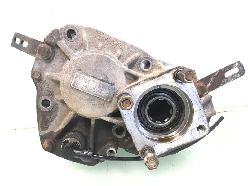 Volvo Volvo PTO 1669401 - Eje y piezas para Camión: foto 1 Volvo Volvo PTO 1669401 - Eje y piezas para Camión: foto 1