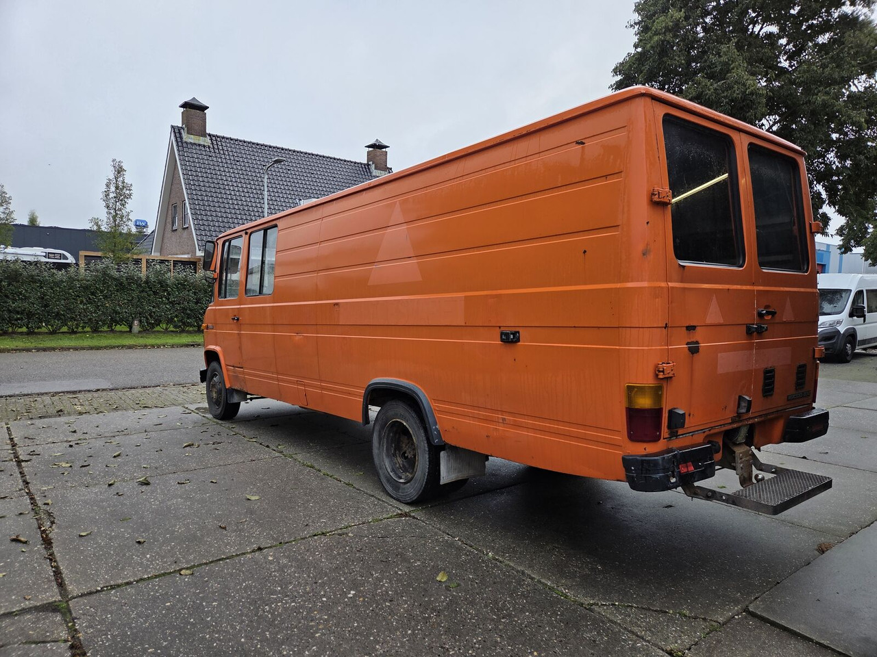 Mercedes-Benz L 508 D gesloten bestelwagen - Otros maquinaria: foto 4 Mercedes-Benz L 508 D gesloten bestelwagen - Otros maquinaria: foto 4