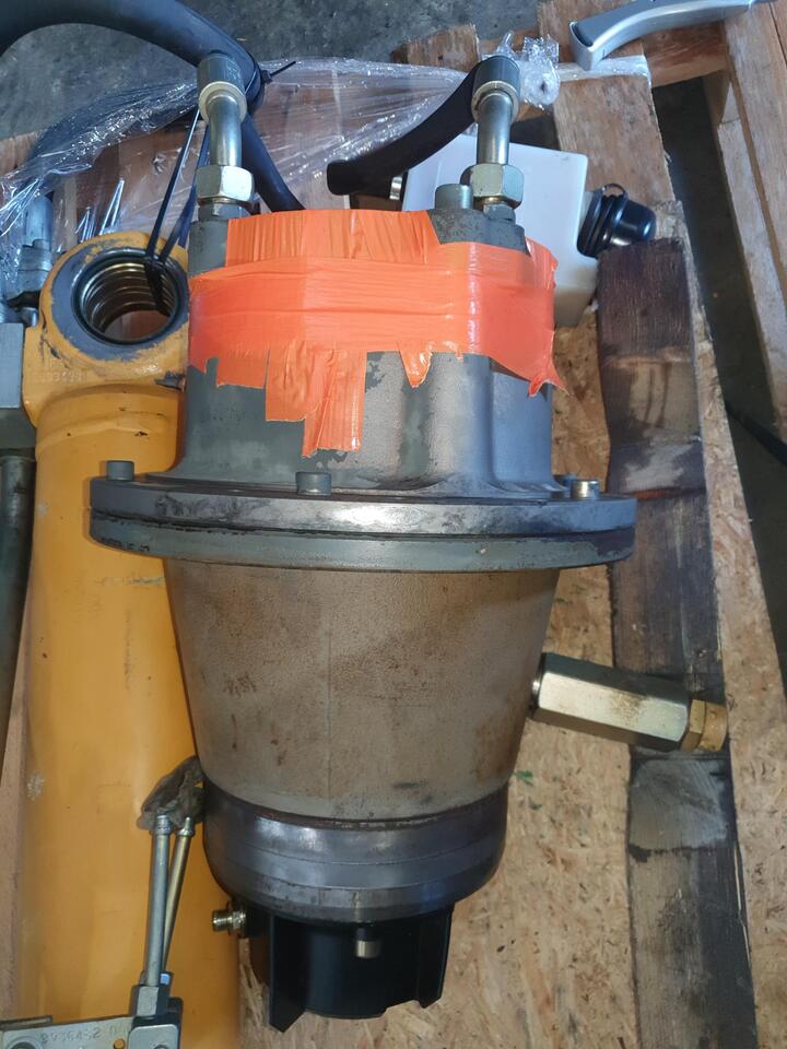 LIEBHERR SAT 225/229 - Transmisión para Maquinaria de construcción: foto 4 LIEBHERR SAT 225/229 - Transmisión para Maquinaria de construcción: foto 4