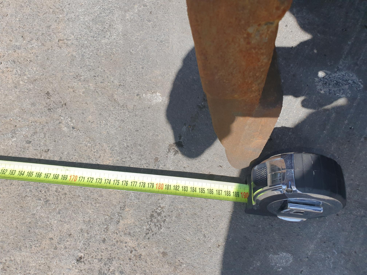 PINZA ESCOLLERA LIEBHERR - Pinza de manipulación para Maquinaria de construcción: foto 5 PINZA ESCOLLERA LIEBHERR - Pinza de manipulación para Maquinaria de construcción: foto 5