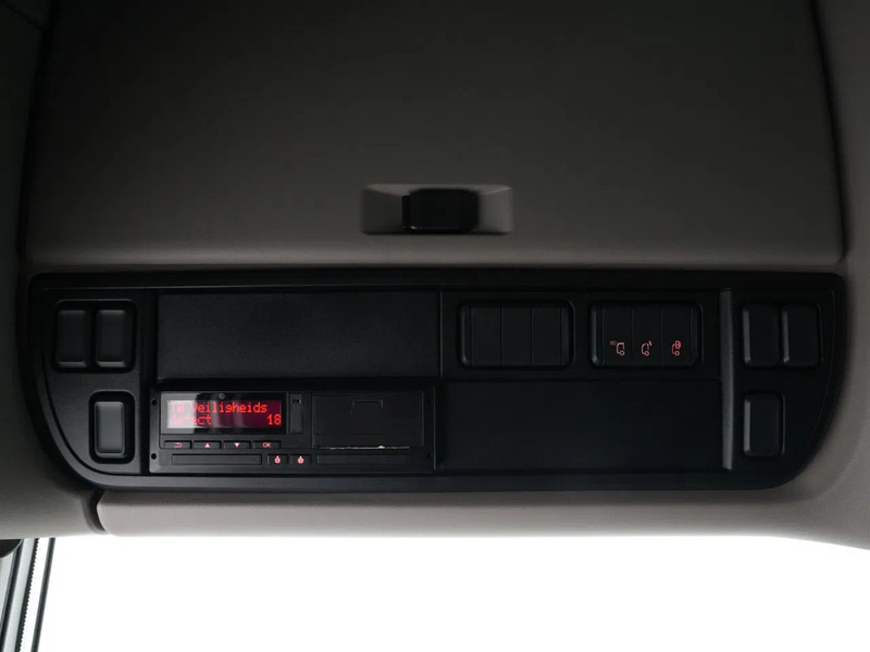 Cabeza tractora DAF XF 480 FT Super Space Cab, 2x Tanks: foto 20 Cabeza tractora DAF XF 480 FT Super Space Cab, 2x Tanks: foto 20