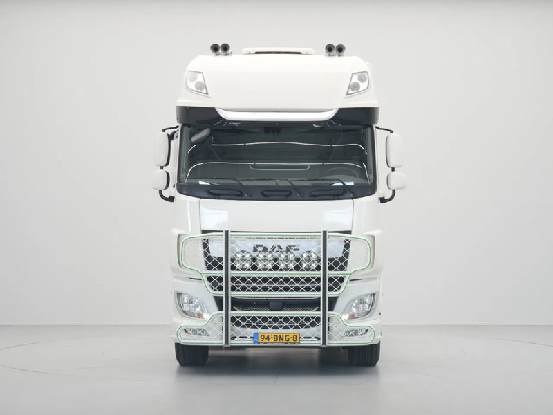 Cabeza tractora DAF XF 530 FT, Super Space Cab, Intarder, Rema, BullBar, 2x Tanks, New APK, New Tacho: foto 7