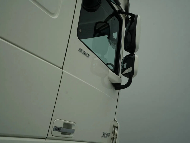 Cabeza tractora DAF XF 530 FT, Super Space Cab, Intarder, Rema, BullBar, 2x Tanks, New APK, New Tacho: foto 11