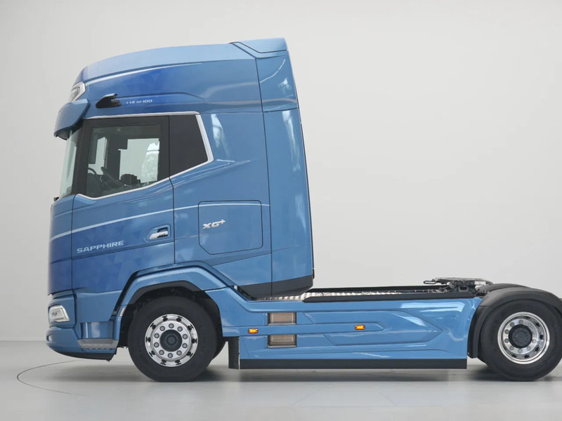 DAF XG+ 480 FT SAPPHIRE LIMITED EDITION 14/100! ACTIE: €6000 OPBOUW VOUCHER!* - Cabeza tractora: foto 3 DAF XG+ 480 FT SAPPHIRE LIMITED EDITION 14/100! ACTIE: €6000 OPBOUW VOUCHER!* - Cabeza tractora: foto 3