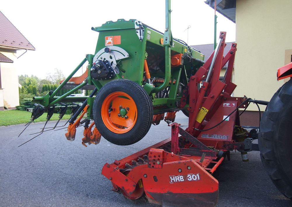 Agregat uprawowo-siewny Amazone HRB 301 I D9-30 2005 Agregat uprawowo siewny KUHN AMAZONE szerokość robocza 3m - Combinado de siembra: foto 4 Agregat uprawowo-siewny Amazone HRB 301 I D9-30 2005 Agregat uprawowo siewny KUHN AMAZONE szerokość robocza 3m - Combinado de siembra: foto 4