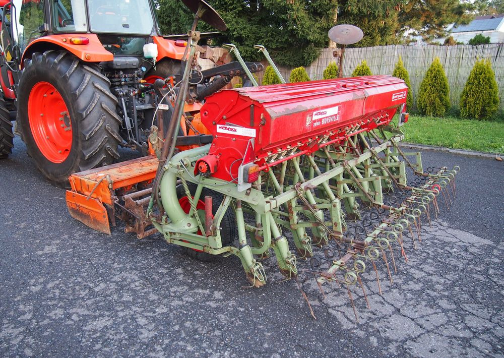 Agregat uprawowo-siewny Maschio 300 1998 Agregat uprawowo-siewny Maschio Nodet - Combinado de siembra: foto 2 Agregat uprawowo-siewny Maschio 300 1998 Agregat uprawowo-siewny Maschio Nodet - Combinado de siembra: foto 2