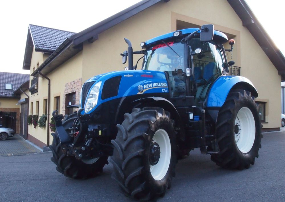Ciągnik New Holland T7.185 2013 New Holland Autocommand i TUZ - Tractor: foto 1 Ciągnik New Holland T7.185 2013 New Holland Autocommand i TUZ - Tractor: foto 1