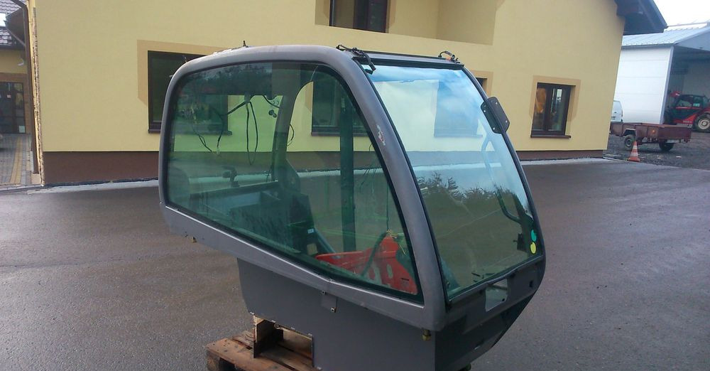 Ładowarka teleskopowa Manitou MT, MLT 2005 Kabina do Manitou - Cabina para Equipo de manutención: foto 3 Ładowarka teleskopowa Manitou MT, MLT 2005 Kabina do Manitou - Cabina para Equipo de manutención: foto 3