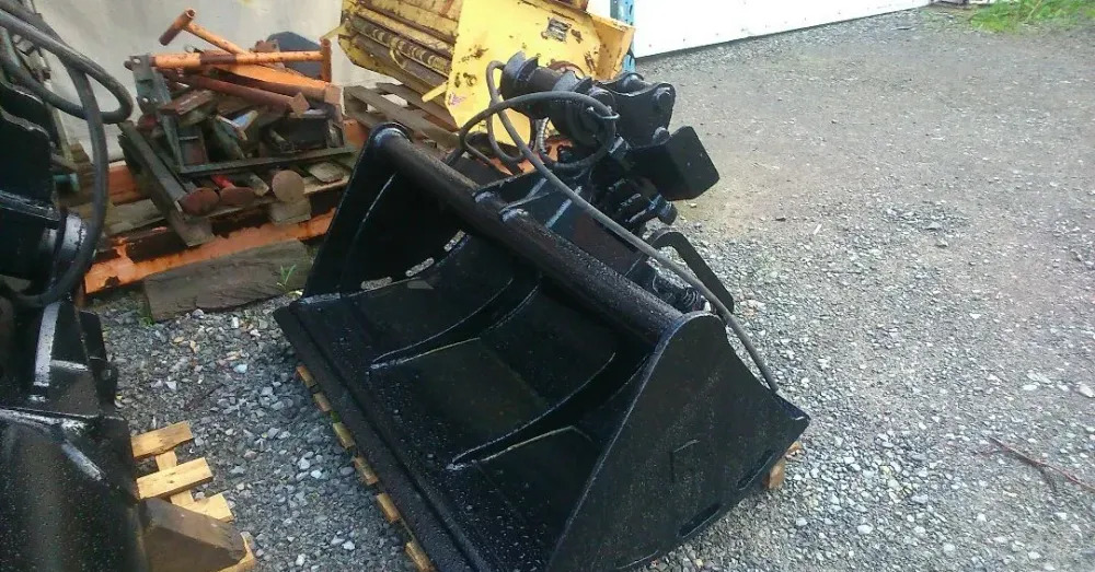 Łyżka skarpowa (skarpówka) hydrauliczna - Cazo para excavadora: foto 1 Łyżka skarpowa (skarpówka) hydrauliczna - Cazo para excavadora: foto 1