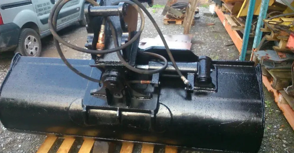 Łyżka skarpowa (skarpówka) hydrauliczna - Cazo para excavadora: foto 5 Łyżka skarpowa (skarpówka) hydrauliczna - Cazo para excavadora: foto 5