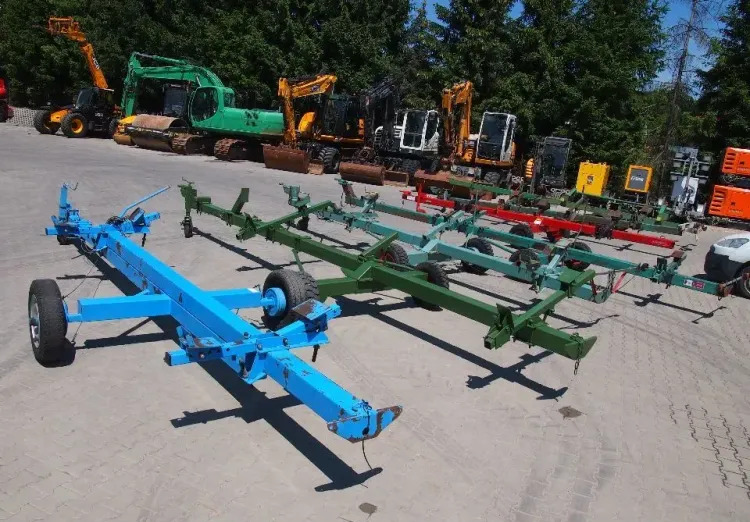 Wózek do kombajnu pod heder do zboża - Carro de cosechadora: foto 1 Wózek do kombajnu pod heder do zboża - Carro de cosechadora: foto 1