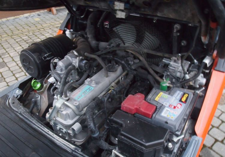 Carretilla elevadora de gas Wózek widłowy Toyota 8FGF15 2018 TRIPLEX system SAS (blokowanie tylnej osi): foto 12