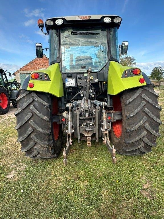 Claas Arion 430 - Tractor: foto 3 Claas Arion 430 - Tractor: foto 3