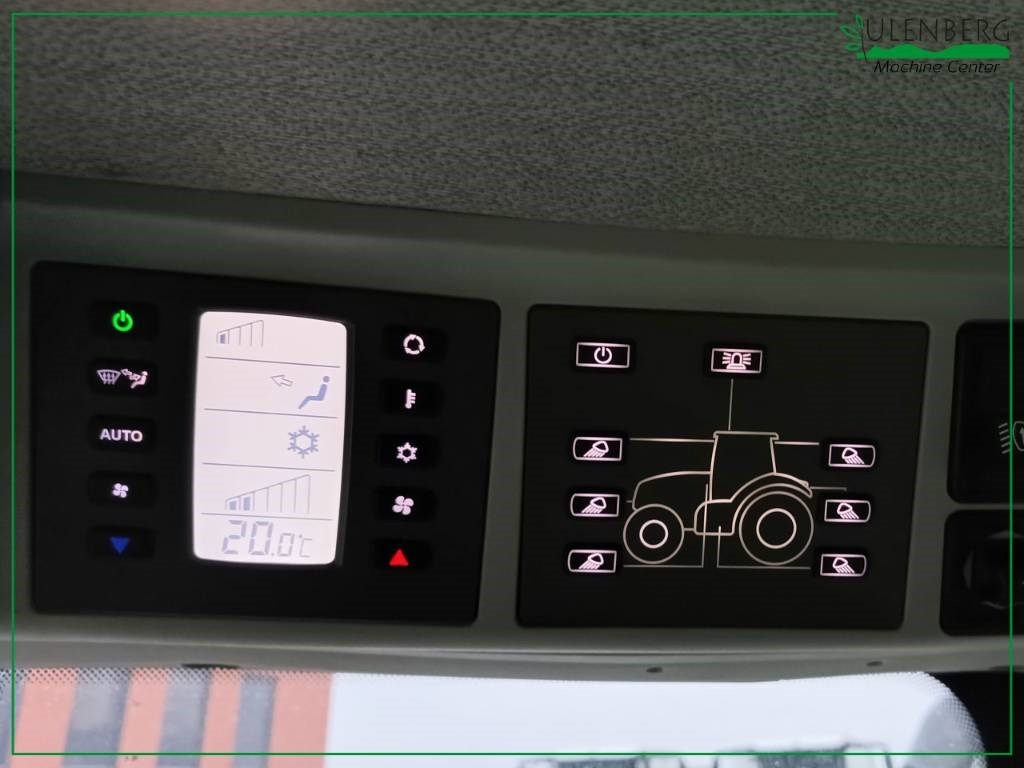 Tractor Claas Axion 930: foto 9